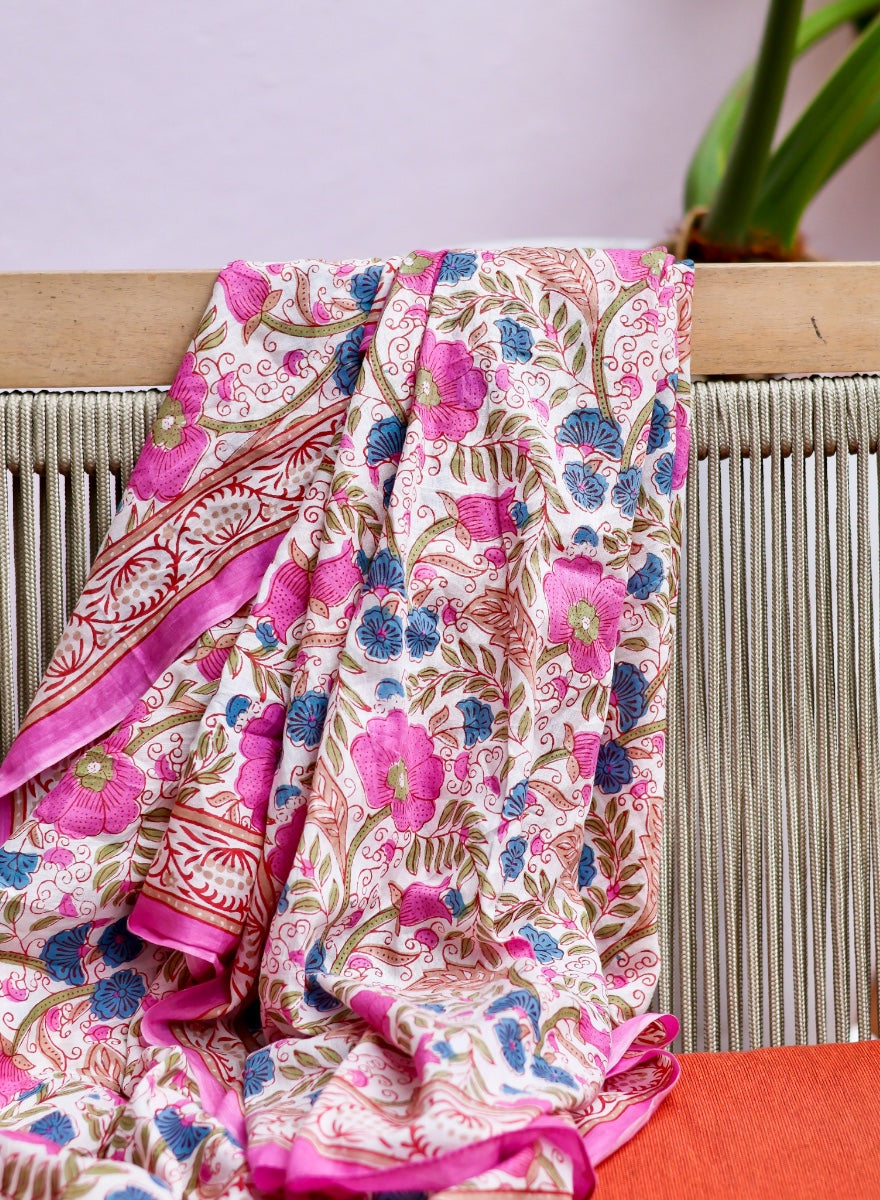 In Full Bloom | Pink