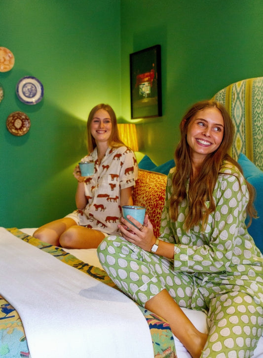 Classic Cheetah | Short Pyjama Set in White