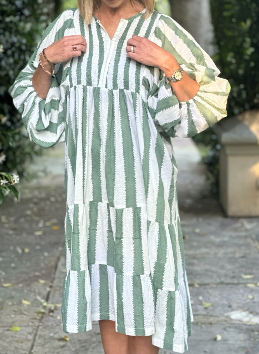 The Kumo Dress in Cotton | Olive