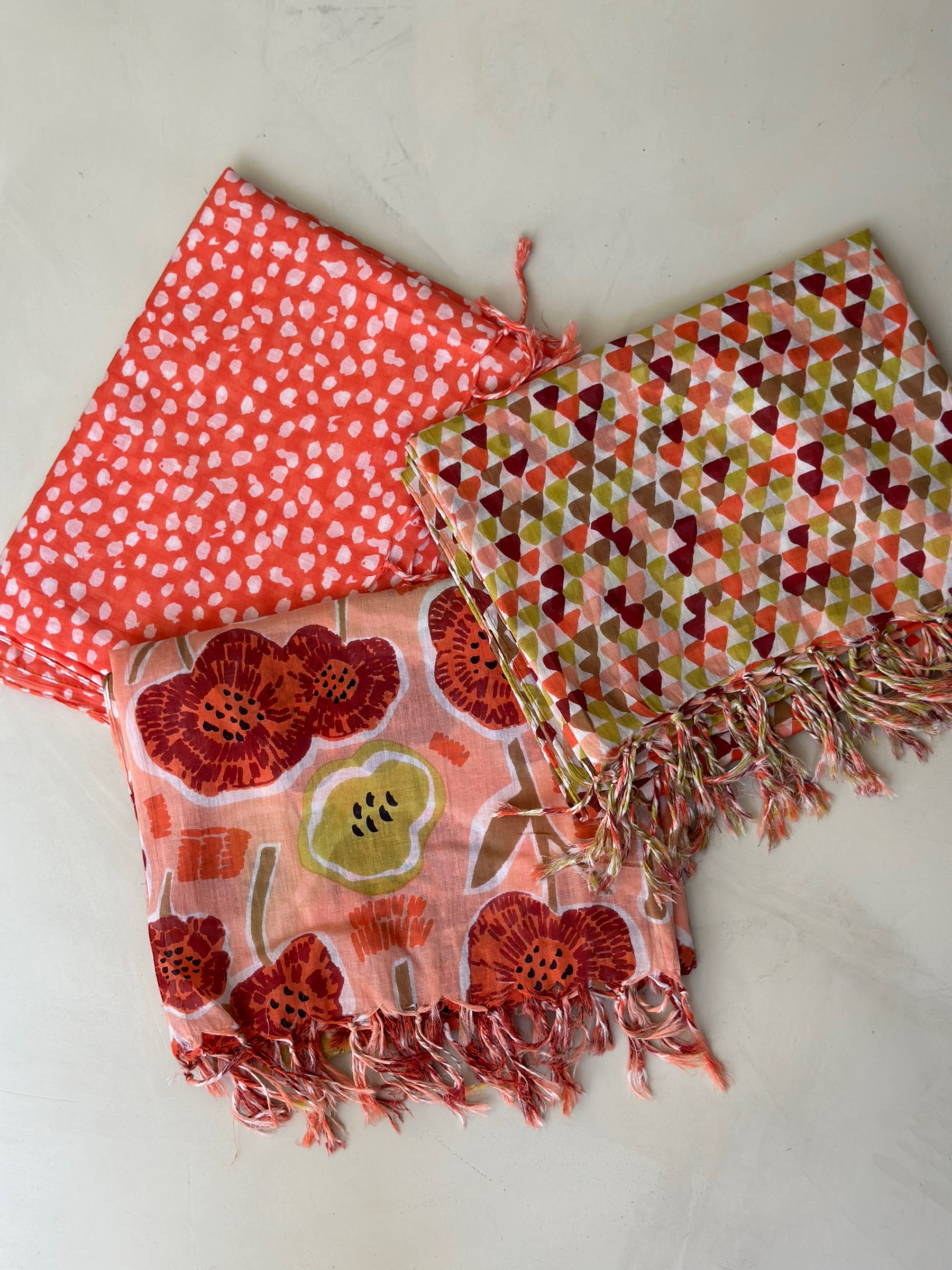 Summer Blomme Cotton Scarf - Coral